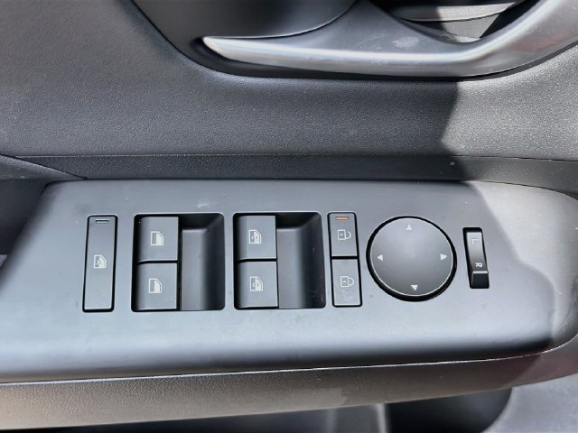 New 2026 Hyundai Kona Limited FWD image 17