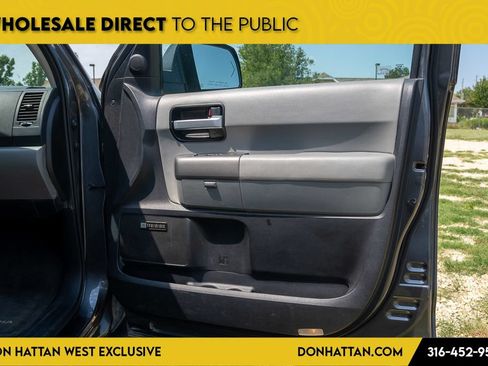 Used 2015 Toyota Sequoia Limited AWD/4WD image 28