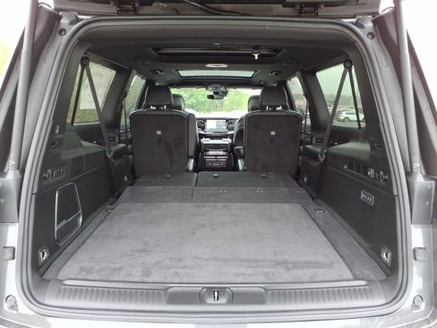 New 2026 Jeep Grand Wagoneer L Limited AWD/4WD image 14