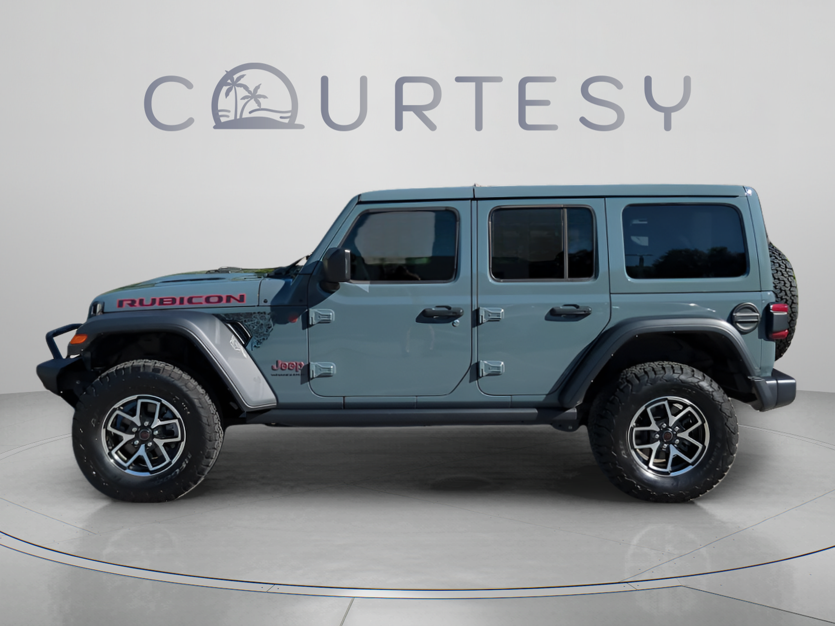 Used 2025 Jeep Wrangler Unlimited Rubicon AWD/4WD image 4