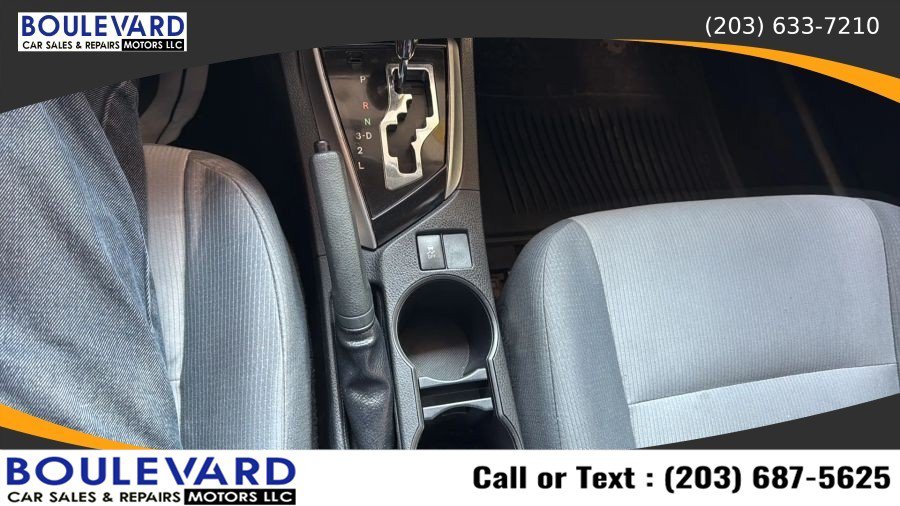 Used 2016 Toyota Corolla L FWD image 16