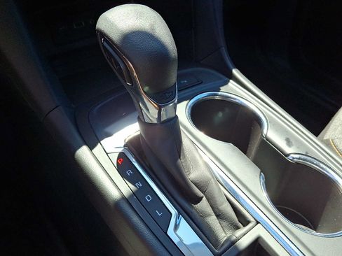 Used 2023 Chevrolet Equinox LT FWD image 14