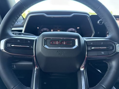 Used 2024 GMC Canyon Elevation w/ Convenience Package RWD image 19