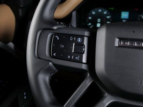 New 2026 Land Rover Defender 110 X-Dynamic SE image 19