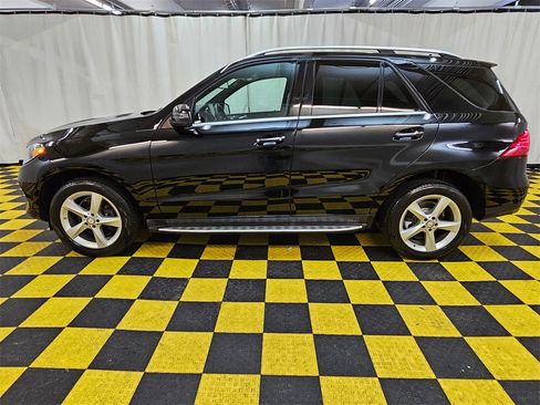 Used 2016 Mercedes-Benz GLE 350 w/ Premium Package image 6