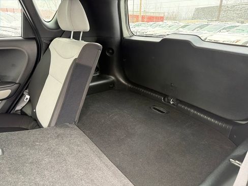 Used 2015 Kia Soul image 24