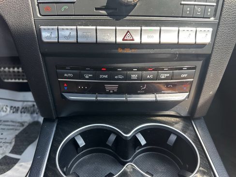 Used 2016 Mercedes-Benz E 400 4MATIC Coupe image 30