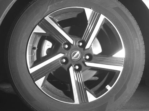 Used 2025 Nissan Sentra SV image 12