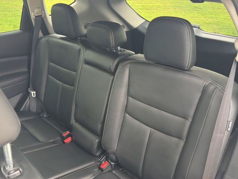 Used 2024 Nissan Murano SV FWD image 30