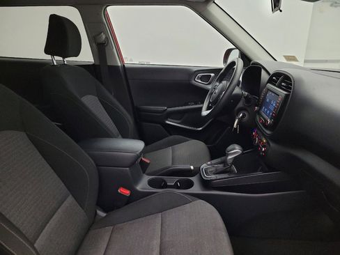 Used 2020 Kia Soul S image 21