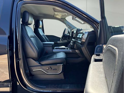 Used 2024 Ford F250 Lariat image 16