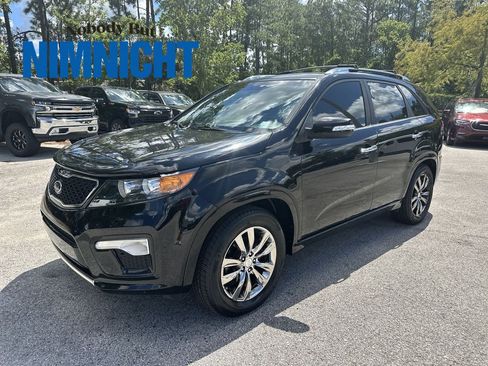 Used 2013 Kia Sorento SX FWD image 1