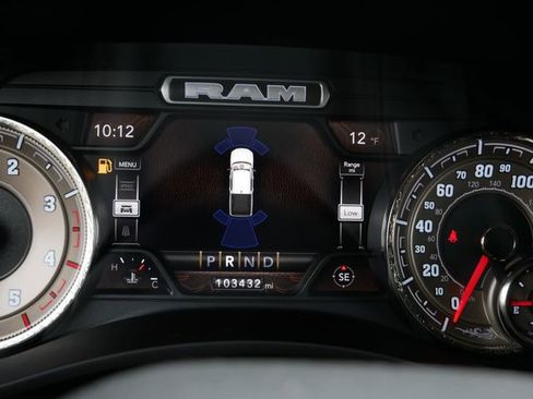 Used 2022 RAM 2500 Limited image 30