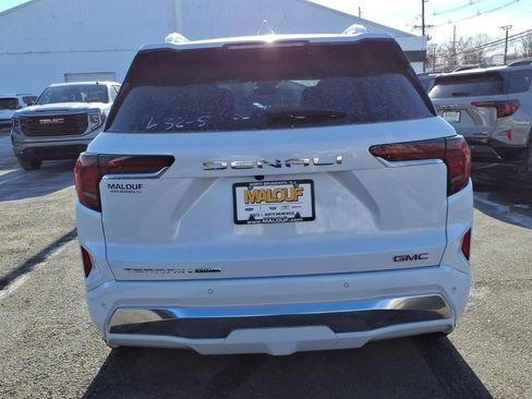 New 2026 GMC Terrain Denali image 5