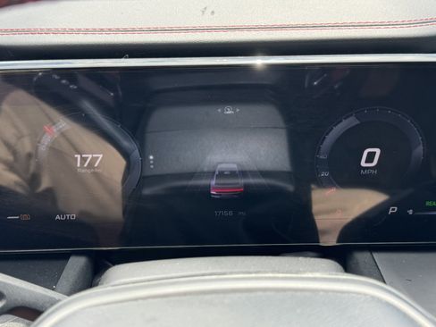 Used 2024 Dodge Charger Daytona Scat Pack w/ Plus Group AWD/4WD image 32