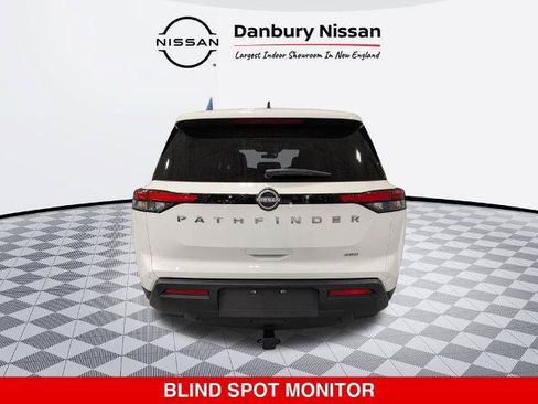 Certified 2025 Nissan Pathfinder S AWD/4WD image 5