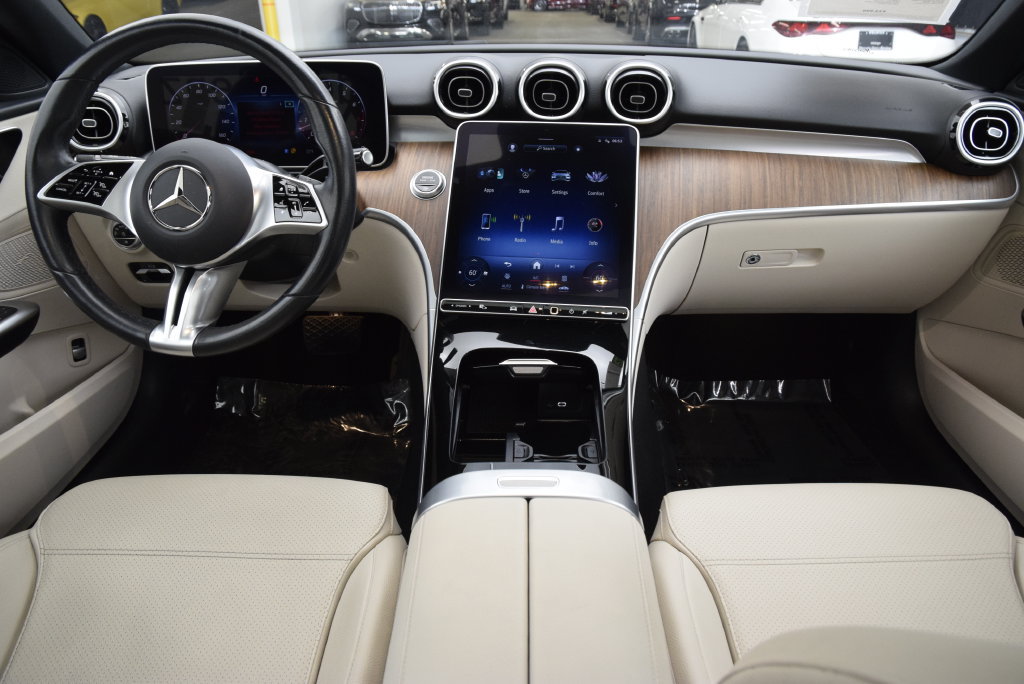 Used 2024 Mercedes-Benz C 300 Sedan image 20