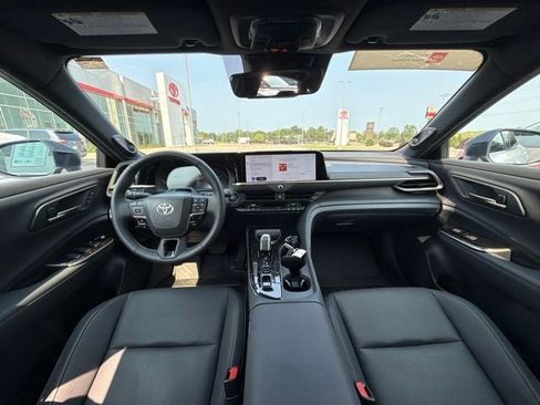 Certified 2026 Toyota Crown Platinum AWD/4WD image 19