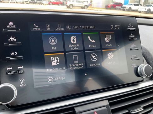 Used 2018 Honda Accord Sport image 30