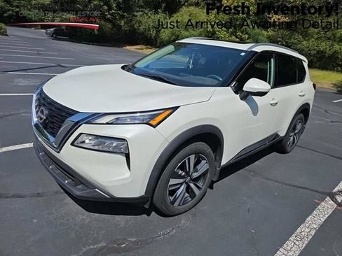 Used 2023 Nissan Rogue SL FWD image 1