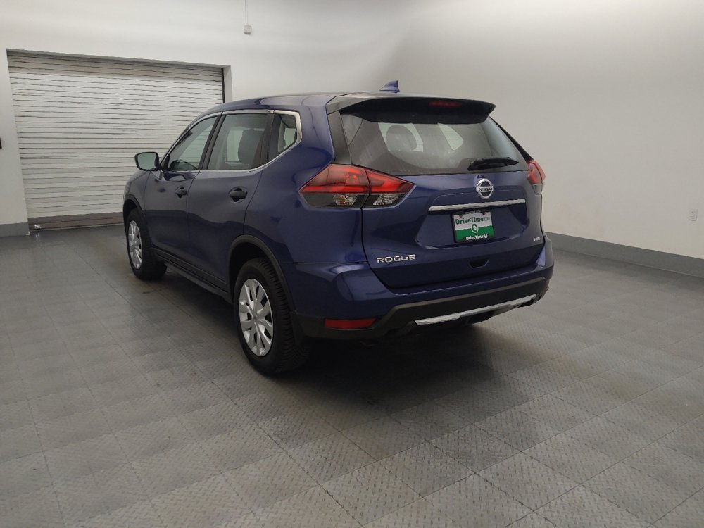 Used 2018 Nissan Rogue S AWD/4WD image 5