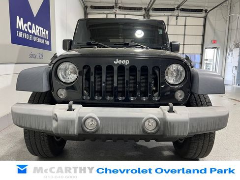 Used 2017 Jeep Wrangler Unlimited Sport w/ Connectivity Group image 10