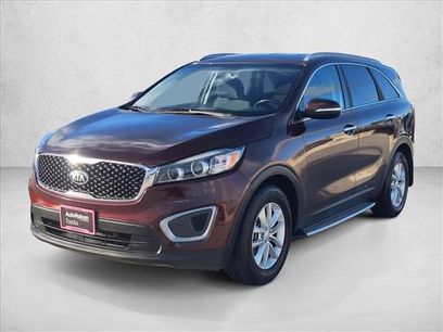 Used 2016 Kia Sorento LX w/ LX Convenience Package