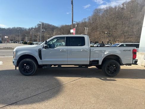 New 2026 Ford F350 XLT w/ XLT Premium Package image 4