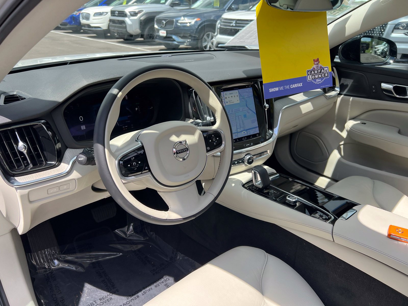 Used 2023 Volvo S60 T8 Plus AWD/4WD image 28