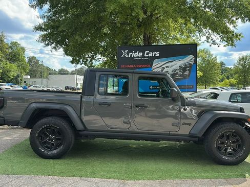 Used 2020 Jeep Gladiator Sport w/ Trailer Tow Package AWD/4WD image 8