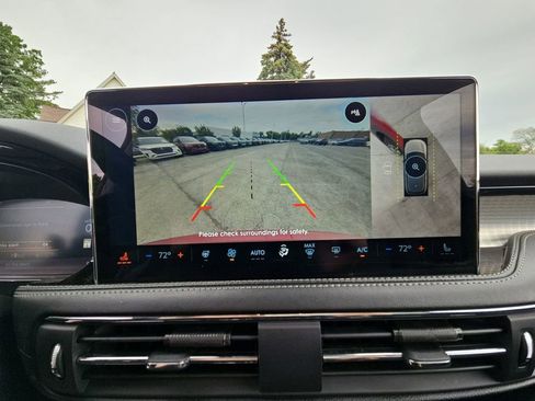 Used 2023 Lincoln Corsair AWD w/ Equipment Group 102A image 23