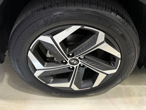 Used 2023 Hyundai Tucson SEL w/ Convenience Package image 9