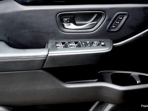 Certified 2025 Honda Pilot EX-L image 9
