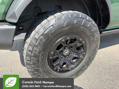 Used 2023 Ford Bronco Wildtrak AWD/4WD image 9