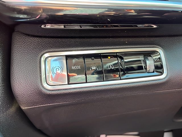Certified 2024 Buick Envision Preferred AWD/4WD image 14