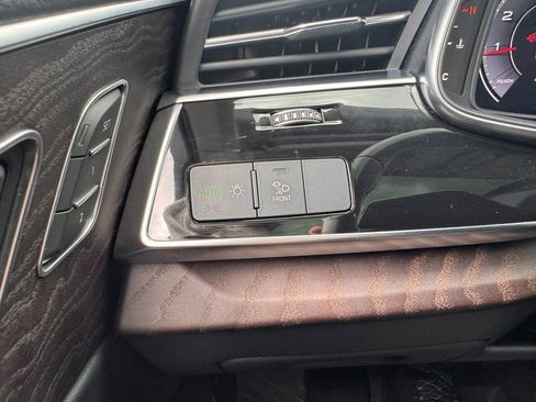 Used 2020 Audi Q7 2.0T Premium w/ Convenience Package image 38