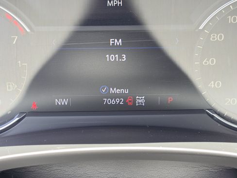 Used 2023 Cadillac XT4 Premium Luxury w/ Cold Weather Package AWD/4WD image 37