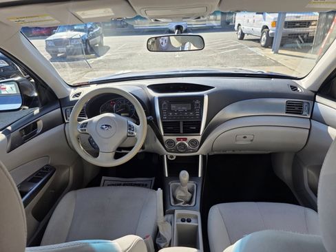 Used 2013 Subaru Forester 2.5X image 16