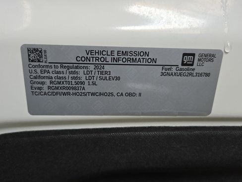 Used 2024 Chevrolet Equinox LT image 33