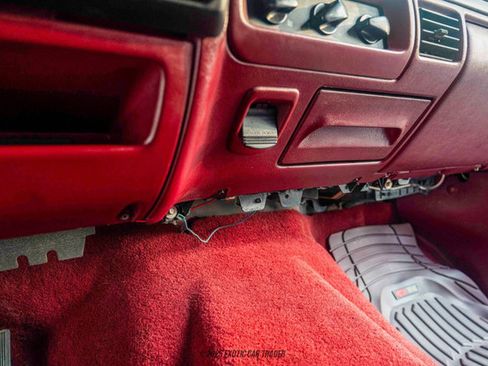 Used 1995 Ford Bronco XLT image 31