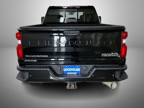 Used 2023 Chevrolet Silverado 2500 High Country image 6