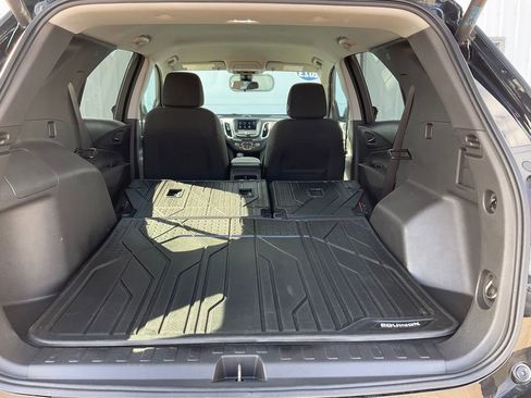 Used 2023 Chevrolet Equinox LT AWD/4WD image 26