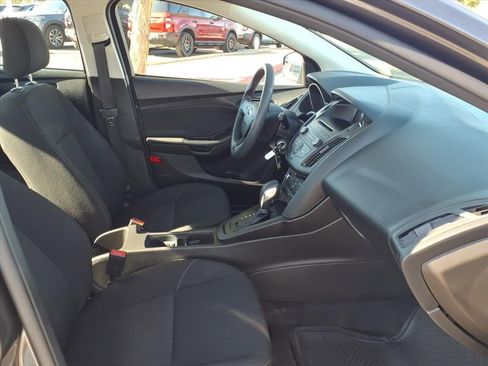 Used 2016 Ford Focus S image 12