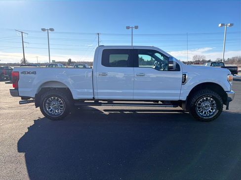 Used 2022 Ford F350 XLT w/ XLT Premium Package image 6
