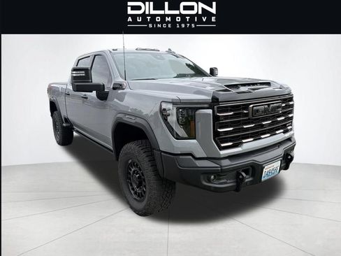 Used 2025 GMC Sierra 2500 AT4X w/ AT4X AEV Edition AWD/4WD image 8