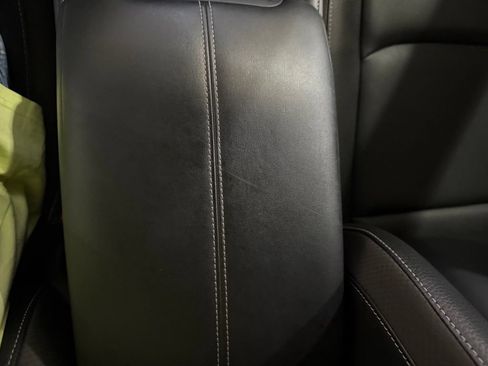 Certified 2025 Nissan Pathfinder SL w/ SL Premium Package FWD image 25