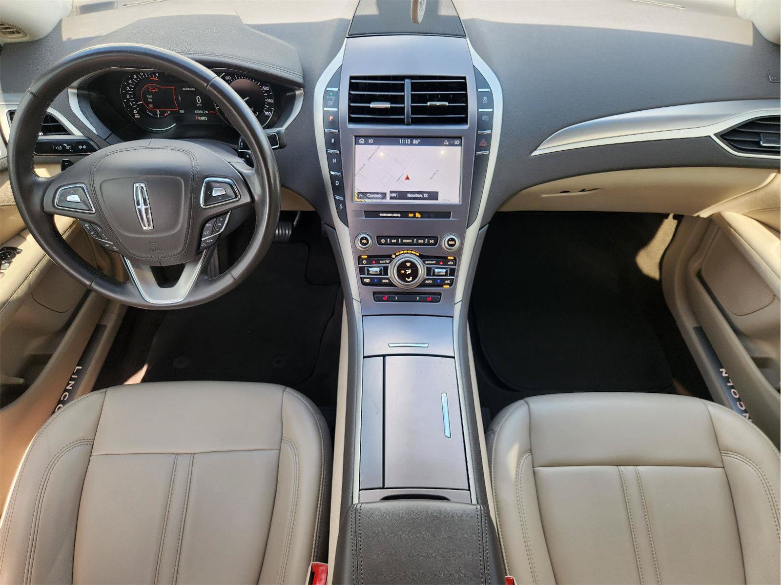 Used 2020 Lincoln MKZ w/ Convenience Package FWD image 27