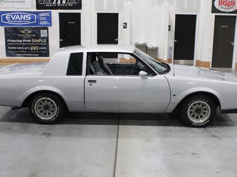 Used 1987 Buick Regal Coupe RWD image 35
