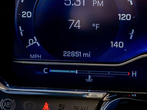 Used 2024 Chevrolet Silverado 3500 High Country w/ High Country Premium Package image 21