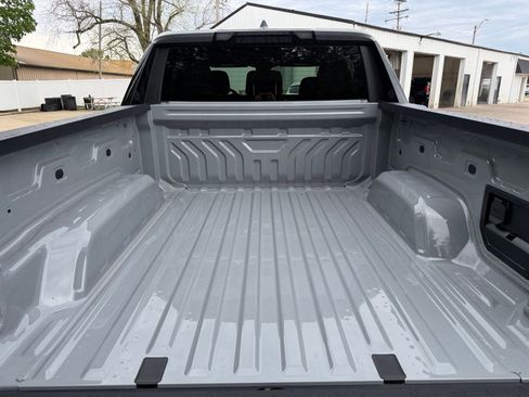 New 2026 GMC Sierra EV Elevation AWD/4WD image 36